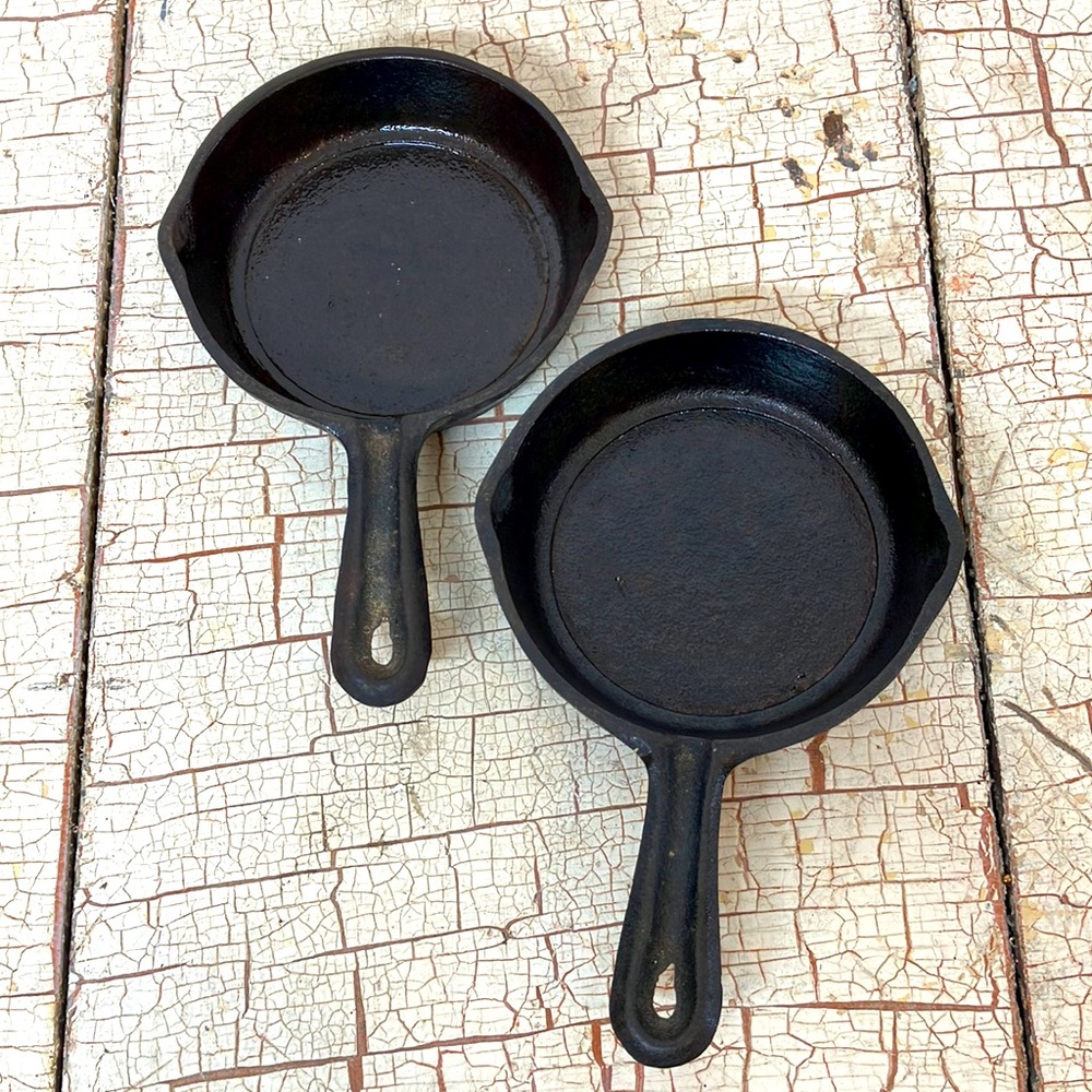 Cast Iron Skillet Set - Black